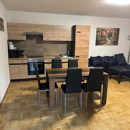 Laras Voll Ausgestattete Gartenwohnung Mit Wlan Und Tv Werne Luaran gambar