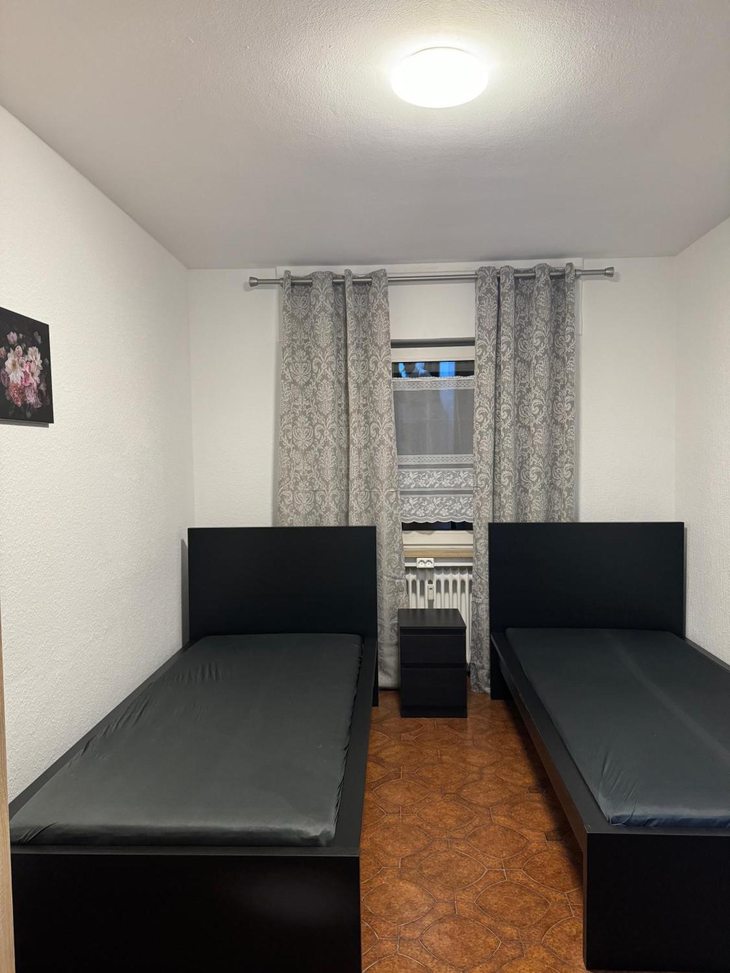 Laras Voll Ausgestattete Gartenwohnung Mit Wlan Und Tv Werne Luaran gambar